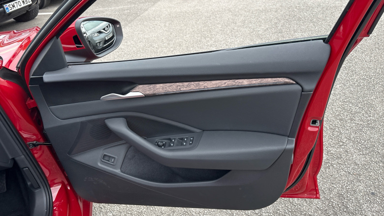 Skoda Superb 2.0 TSI Laurin + Klement 4X4 5dr DSG Petrol Hatchback